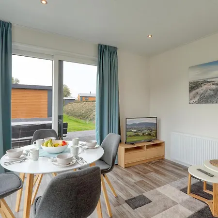 Holiday home 2 Bedroom Cozy In *