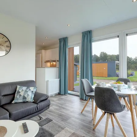 2 Bedroom Cozy In Susel