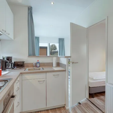 2 Bedroom Cozy In *